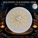 Disco de limpieza de chakras Selenite OM