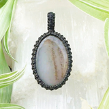 70% OFF Chalcedony Agate Macramé Pendant Necklace