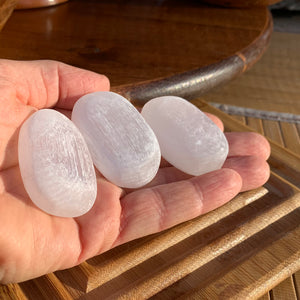 Selenite Ellipse steinar