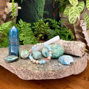 Navdihujoč paket Apatite + Allies Crystal Box