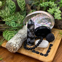 Hlífðarkristallar + Sage + Abalone skel smudging sett