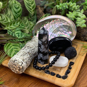 Hlífðarkristallar + Sage + Abalone skel smudging sett