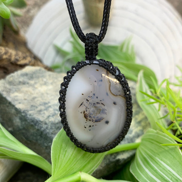 Montana Moss Agate Macramé Pendant Necklace
