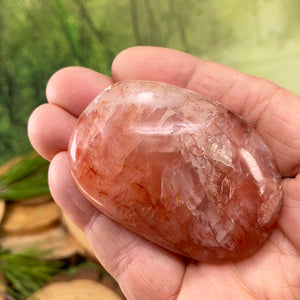 $ 8 Fire Quartz Palmstone 1-Day-Flash-Sale