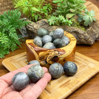 Labradorite velt steinn