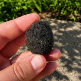 Tektite-exemplar - den enda kristallen på planeten som kan absorbera mörk energi