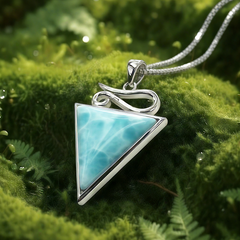 Z ARRON DESIGN Serenity Moonstone Koparvír Hengiskraut Hálsmen