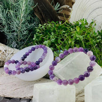 Mala Lepidolite armband með flauelspoka