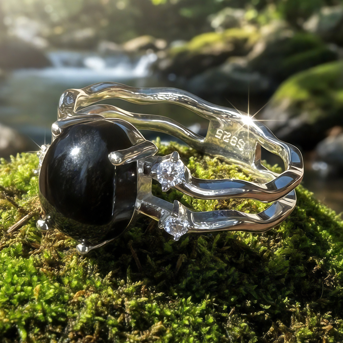 Z ARRON DESIGN Serenity Moonstone Koparvír Hengiskraut Hálsmen