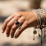 Κολιέ μενταγιόν Z ARRON DESIGN Serenity Moonstone από χάλκινο σύρμα