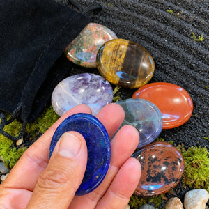 Ekki hafa áhyggjur Stones Chakra Set Pouch Set